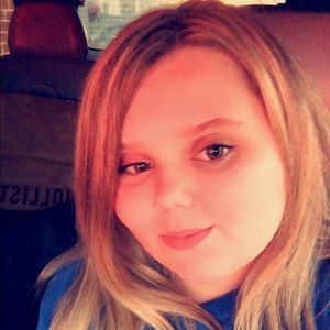 Meet your Posher, Lezley